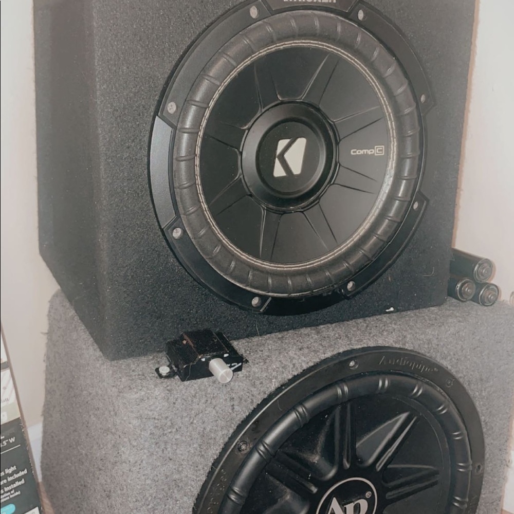 Competition speakers - Picture 3 of 4